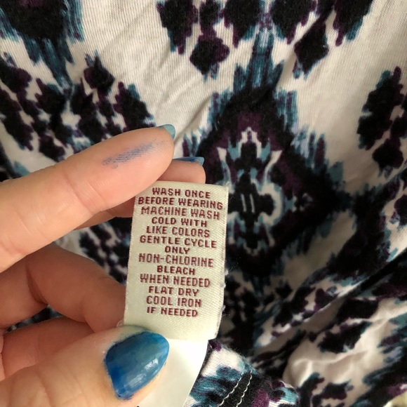 Mudd brand Super Soft T Shirt Batik Pattern-XL - Picture 5 of 7